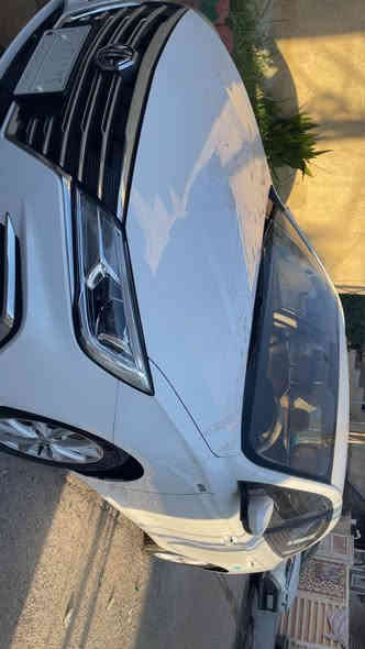 للبيع سيارة Mg5 

بصمة عدد 2

موديل2023 لون أبيض رقم بغداد وبأسمي

تحويل جاهز ثاني يوم

السيارة ماشية 8000 k وبضمان الشركة

6 سنوات او 200 الف كيلو

السياره غير مستخدمه بعدها بريحة الشركة وتغليف الشركة

مواصفاتها

محرك 1500 تنفس طبيعي

كاميرا اصلية

شاشه كبيرة اصلية

تدعم كافة البرامج والخرائط

تحكم ستيرن

كروز سرعه

لايت LED اوتو

اشاير بالمري الجانبيه

داخل ابيض

ويل كب حجم 16

وباقي المواصفات المعروفه للسياره وهذه الفئة

مكان السيارة / بغداد / حي الجهاد 

السعر المطلوب للبيع ( ١٠٠ ) ورقة يعني دفتر 

للاتصال *********** بغداد
