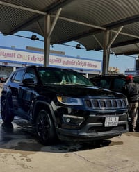 ٢٠١٨ • فتحة سقف • رقم بصرة