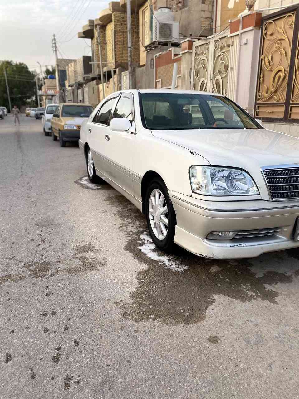 السلام عليكم ملكه كراون البيع مديل ٢٠٠٣. رقم كركوك مدفوع الكمرك كامل بس عل رقم باقي. موصفات شاصي ١٧٥دفورالجبير كرستال اصل تحويرت النجف فوك وجوه. دشبول النجف سياره جاهزه من كلشي.  مكفوله ماعده كفر بيها خلفي من اليابان سعر ١٠٥ وبيها مجال. مكان السياره النجف الاشرف. ***********
