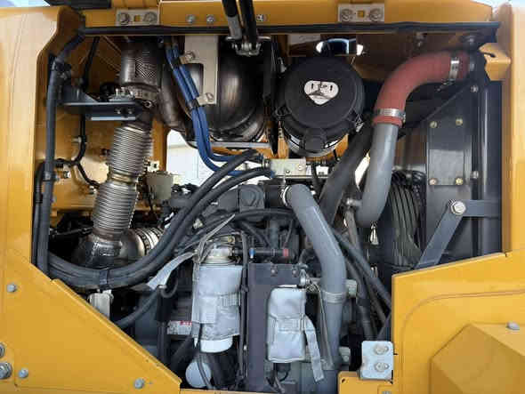 السلام عليكم شفل كاوسكي حجم 60 Z7 موديل 2021 دخول جديد للعراق شفل بحالة زيرو كسر كارتون العنوان واسط الصويرة***********
