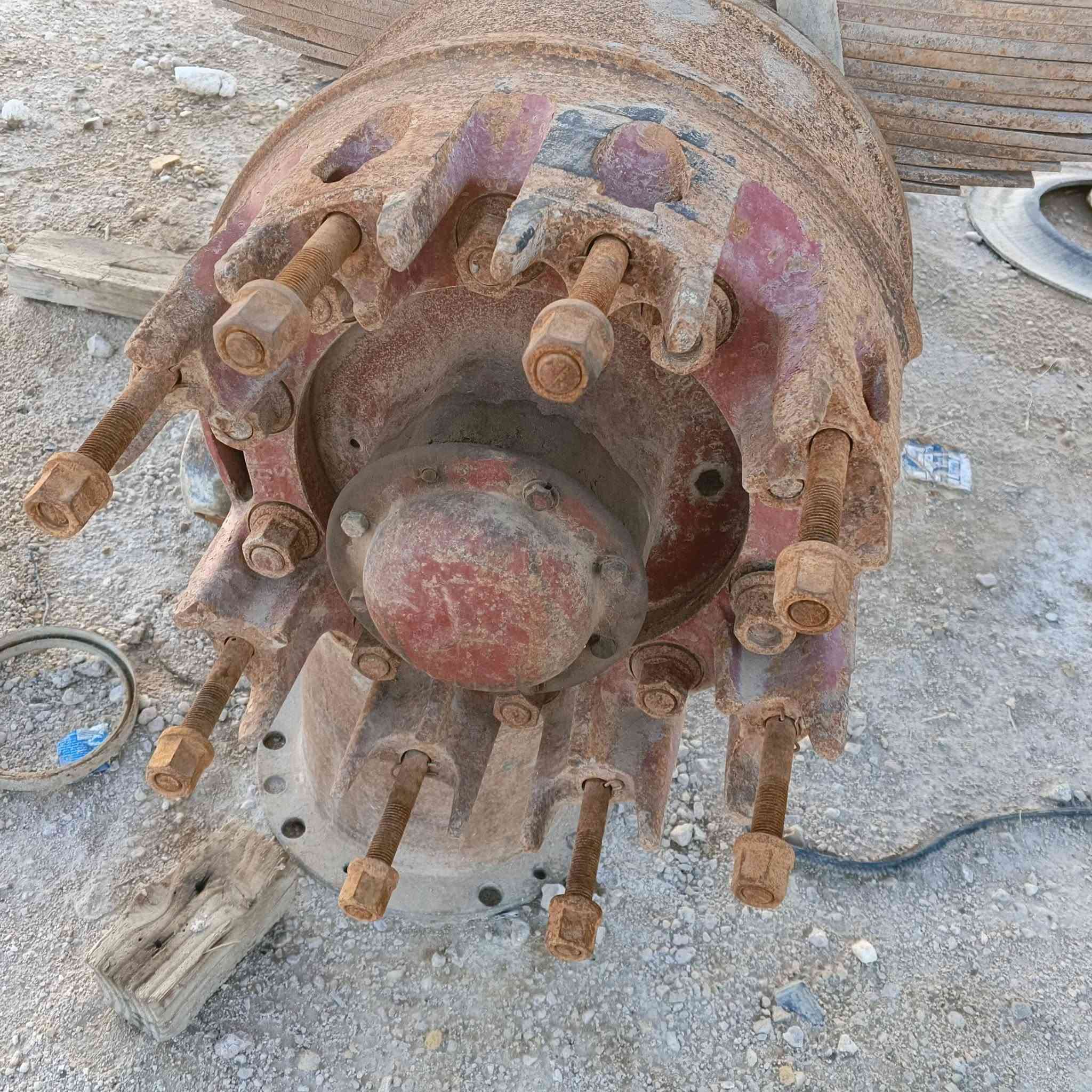 للبيع غراض ابو ردين
1- زوج براميخ ابو الثمانيه 
2- زوجين اوياله شكف 
3-اربع تايرات  1000 و أثنين 1100 نص عمر 
4- مقدم ابو ردين  75 برماخ 

للأستفسار  ***********
 ما اجاوب ع الخاص مكلف بالنشر
