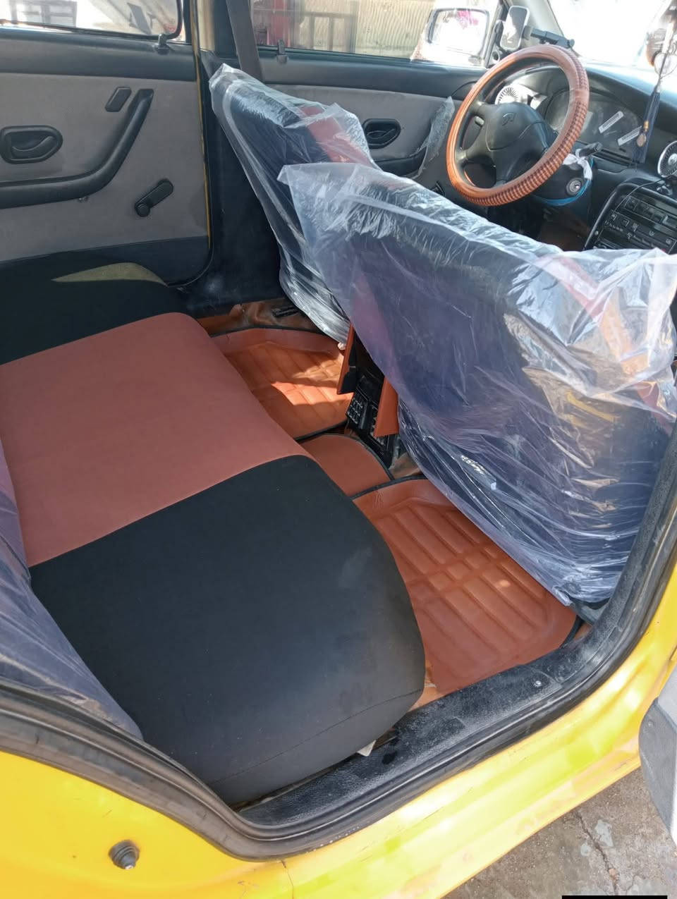 السلام عليكم
سمند محوره كورله بيكاجو  شرط قبل اسبوعين وصل موجود   بس تحوير كلف 16 رقمها بغداد مشروع وطني تبريد شرط كهربائيات فول  مكاني البصره موديل تسعه للبيع سعرها 28 وبيها مجال  ***********   بس ظهر متواجد لليل صبح بدوام تلفون مو يمي
