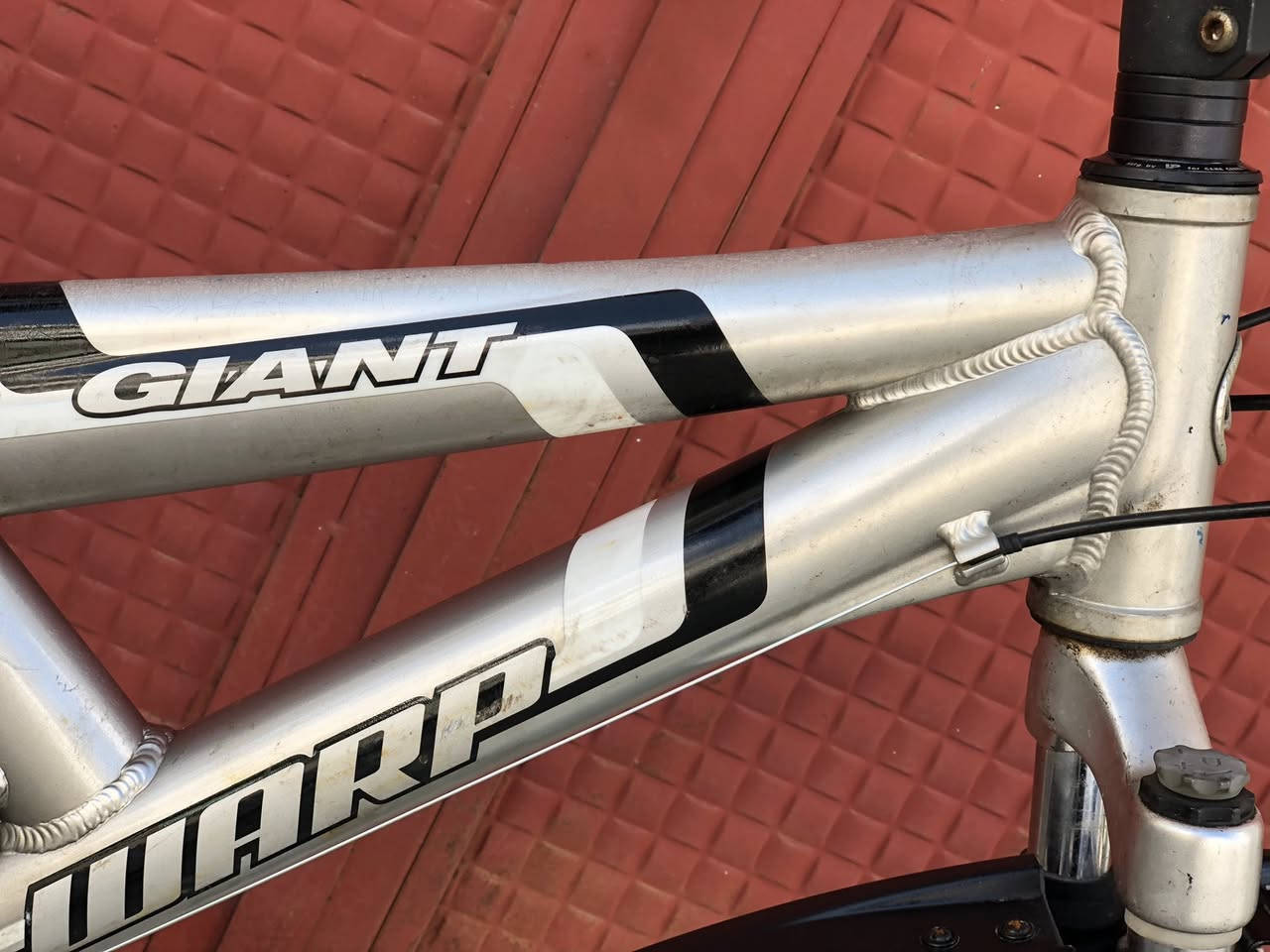 بايسكل / تايواني

مارکة / Giant

اصلي اورجينال 

قياس / ٢٦

المنيوم 

بریکات فحم 
Shimano

٨*٣كير 
Shimano

دبل  امامي و خلفي  

ماشة دبل 
RST

مكينة امامي 
Shimano

مكينة خلفي 
Shimano acera

إطارات جديد 

زين من طول ١٧٦سم اقل⬇️

سعر / ٢٣٥ الف

📍مكان/ سليمانية- بكرجو جديد 

توصيل موجود لي كل محافظات


**إذا كنت صاحب هذا الإعلان وتريد حذفه لأي سبب، رجاءا أرسل رسالة إلى الدعم الفني**