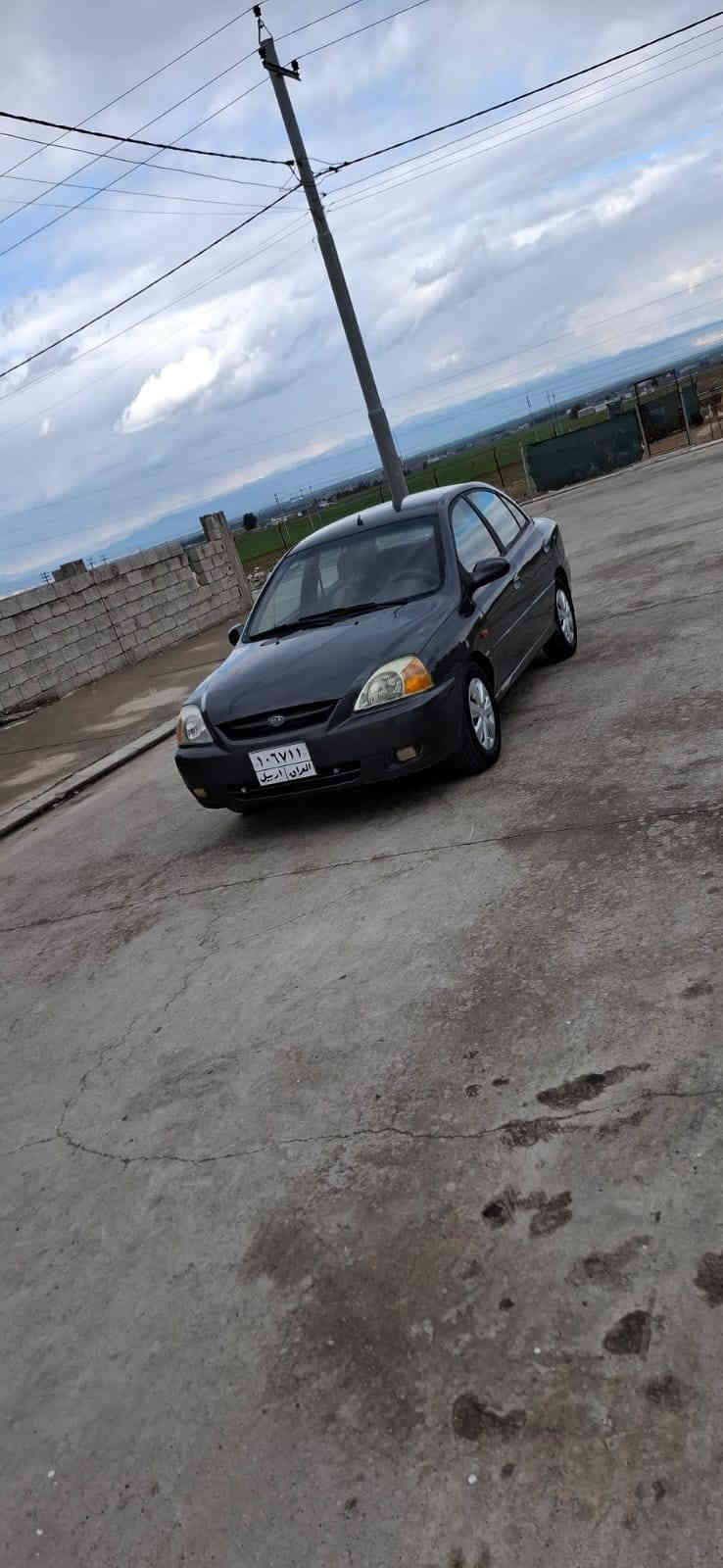 (***********) (***********) كيا ريو كير عادي موديل ٢٠٠٧ كير و محرك شرط تبريد و تدفئة شغال حدادية مالها مضبوط داخل غرفة سيارة حيل نظيفة سيارة عام بخ للجمالية بس رش بدون معجون علمود تكحيل ضررها فقط باب سكن سعرها(٥٠) مكانها قضاء بردرش بين اربيل و دهوك
