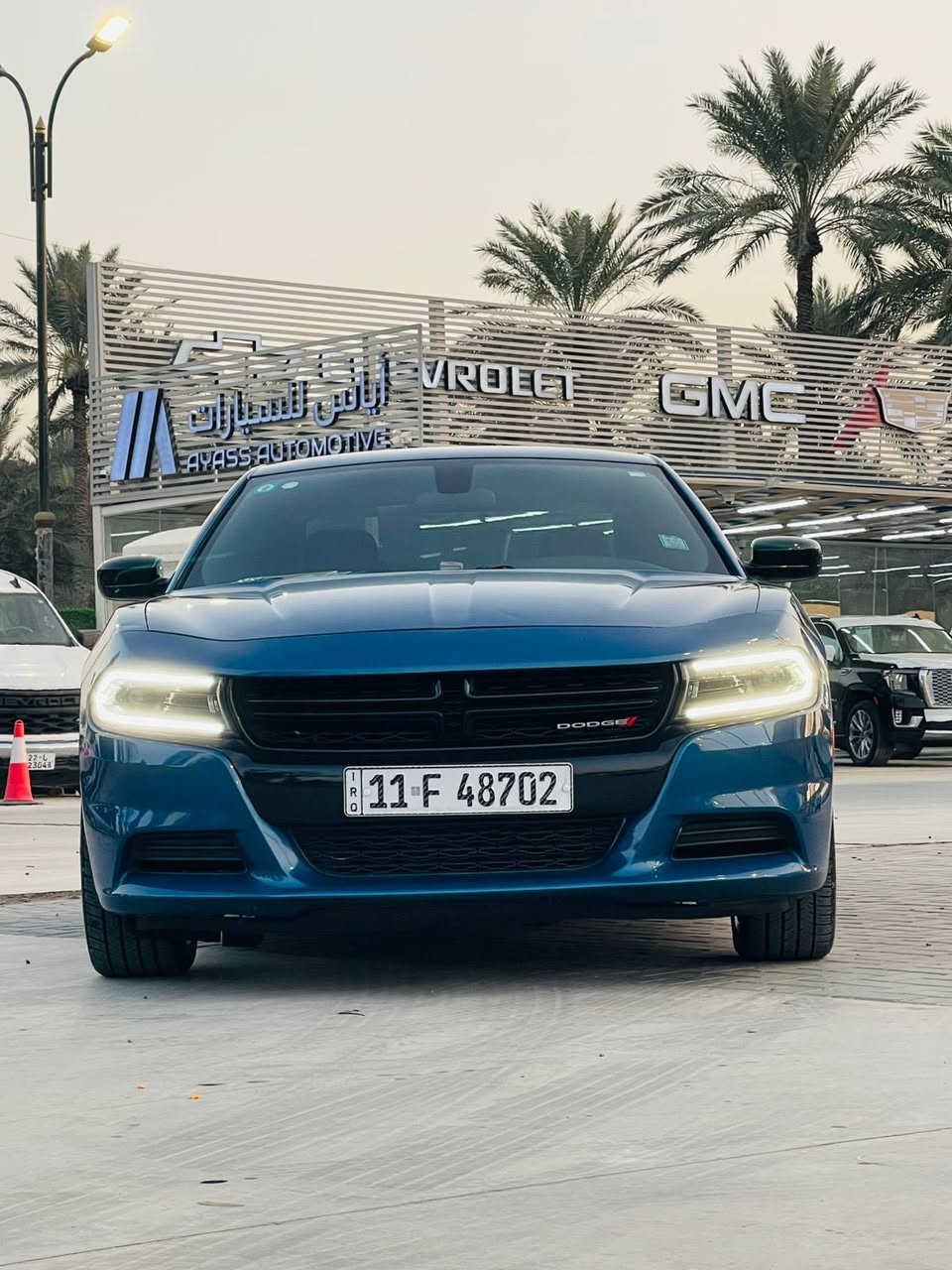 سلام عليكم 
دوج جارجر بلاك توب 
مديل 2023 
رقم بغداد دولي ب اسمي 
وارد امريكي حادثه : ربع دعاميه+
صور حادثه مرفقه ب المنشور
دخول جديد سيارة 
ماشيه ب امريكا 45 وحاليا 65 
كلين سيارة
شرط لايتات بلاديه 
كفاله عامه شرط سونار 
ماشيه 65 ميل
لون سيارة مميز
موصفات بلاك توب
شاشة كبيرة 
ابل كار بلي 
اندرويد اوتو 
اوامر صوتيه
كامرة خلفية دوارة
تحكمات مقود جهتين 
كشنات كهرباء
لد امامي نهاري + لايت زينون 
لد خلفي
حساسات خلفيه 
جنح خلفي
مكان سيارة: بغداد شارع عدن 
السعر :260$ وبيه مجال بسيط 
للاستفسار: ***********
