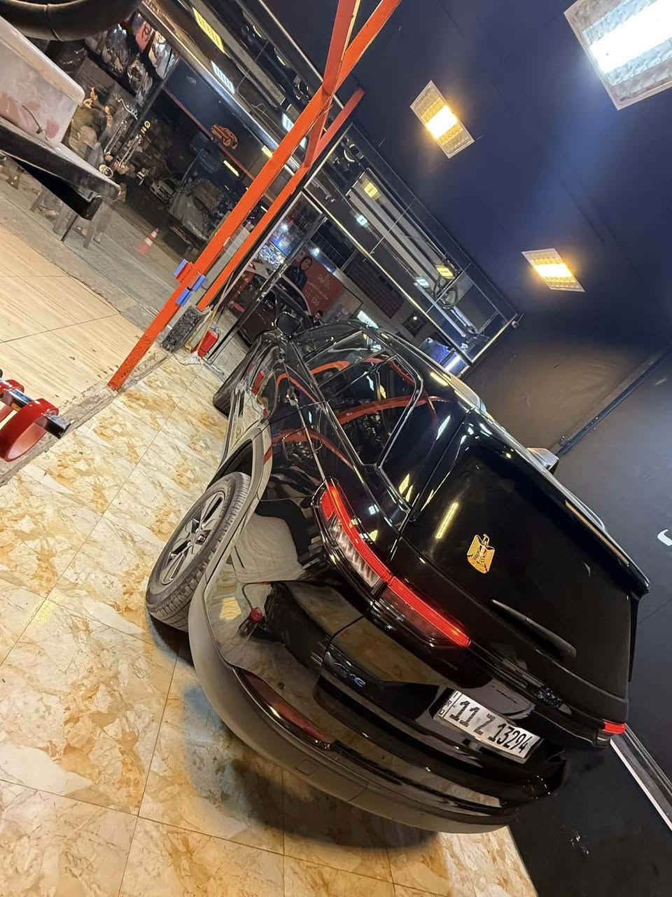 للبيع جيب جراند شيروكي هايبرد Limited 2024
حادث دعاميه اماميه وأقل الشبر بل بنيد 
الموديل: 2024 – فئة Limited
المحرك: هجين Hybrid – 375 حصان
اللون الخارجي: اسود
الداخلية: جلد لون اسود
فول موصفات
نظام هجين اقتصادي
 شاشة وسطية كبيرة مع نظام ملاحة
سقف بانورامي
مقاعد كهربائية مع تسخين
نظام صوت فاخر
 كاميرا مع حساسات أمامية وخلفية
نظام تثبيت المسار والتنبيه عن الاصطدام
دخول وتشغيل بدون مفتاح
مثبت سرعة ذكي
ماشيه 31 الف ميل ماشيه امريكا بالعراق ماشيه الفين فقط 
للاستفسار ***********
