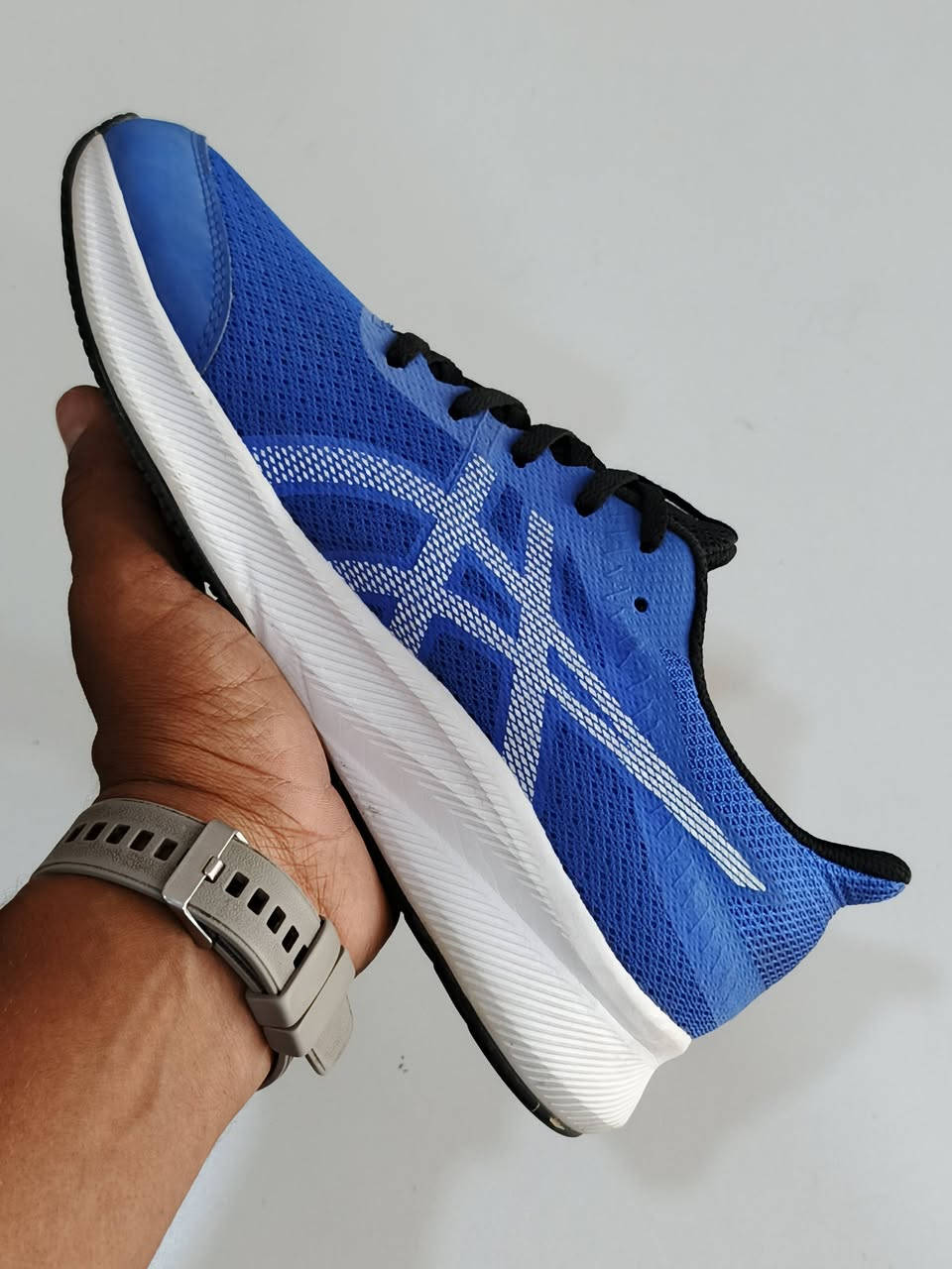 اسكس جل اصلي اورجنال
▪️قياس 40---25.5 cm طول القدم 
👟 طبي وزن خفيف مريح القدم 
☎ واتساب ***********☎
🚗 توصيل كافة محافظات العراق 🚗
