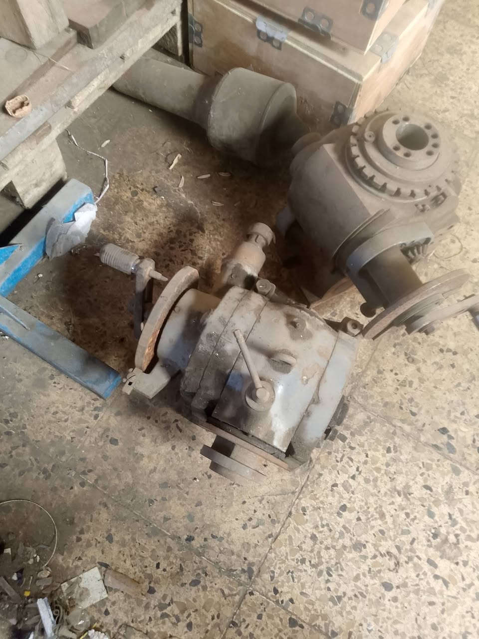 للبيع التواصل عالرقم ***********
