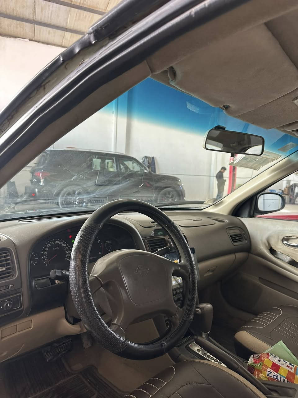 للبيع نيسان مكزمه مديل 2000 صبغ عام بدون ضربه مكينه كير خير من الله تايرات جديده صدر خير من الله تبريد ❄️ ثلج سياره كامله برغي مبيها نقص رقم بغداد ب اسمي وهزه جديده ورقم جديد تحويل ثاني يوم سعر خاص او اتصل ع رقم والرد سريع 
***********

***********
