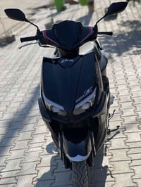 دراجه سكنس الشكل الحديث محرك ياماها ١٥٠ مستخدمه اقل السبوع الدراجه مكف...