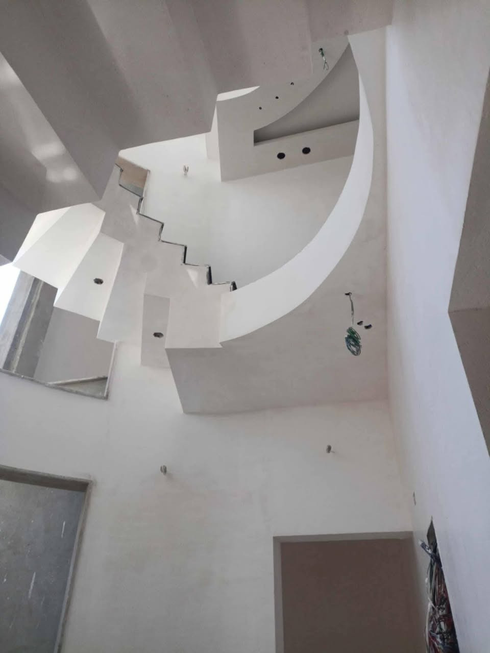 سلام عليكم #‏‪***********‬‏واتساب
#شغل_مساطر_وعلخيط 🧵📏نتصال
كادر لبخ جص شغل عالمساطر #من_الموصل  البيت يطول 3إيام المبيت ابنفس البيت النشتغلو التزام بالموعد وأتقان بالعمل والي يريد شغل مرتب وتلف ماكو  شتغلت بيوت عديدة في الشركاط  جميله بعاجه سكنيه الخضرانيه الفليته الخانوكه السده حي زراعي الخصم ولي يريد يشوف شغل اني حاضر مجموعة تتكون 4 وصطوات 4 عمال  هاذا جزء من عملي ومن الله التوفيق للجميع الخاص مفتوح  وشتغلت في اسديرة
