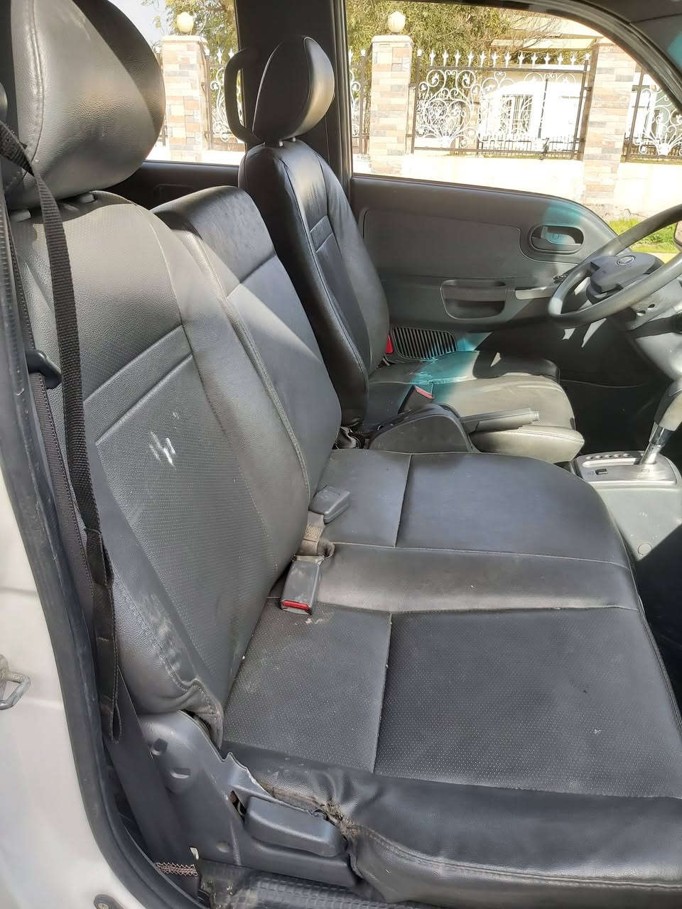 سلام عليكم اخوان كيا حمل اتوماتيك ٢٠١٣ حجم ٣٠٠٠ أدوات الاتصال على الرقم ***********
