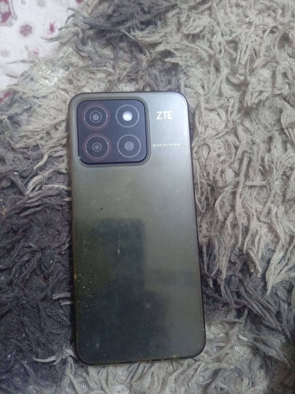 تلفون للبيع ذاكرته 64 موبايل نظيف 80 وبي مجال وهذا رقم الهاتف العنوان حله شارع 80  وهذا رقم الهاتف العنوان حله شارع 80 قرب محطه الاضواء    ***********
