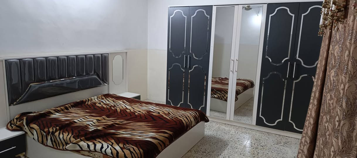 للبيع
خشب عراقي والفصال تركي مامستعمله فقط مشدوده مكاني
الموصل القياره 
***********
