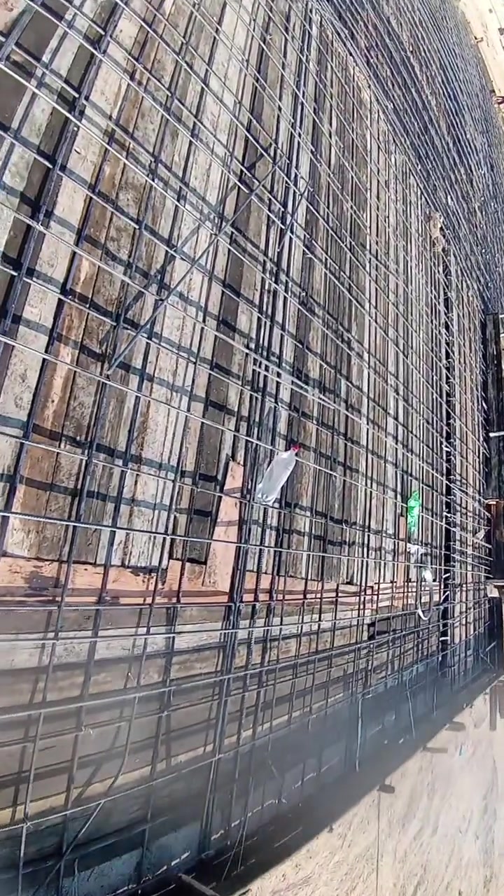 السلام عليكم  نجار متفراق اي شي يخص النجاره الشغل شرط تسليم مهندس سعار مناسبه 
***********
***********
