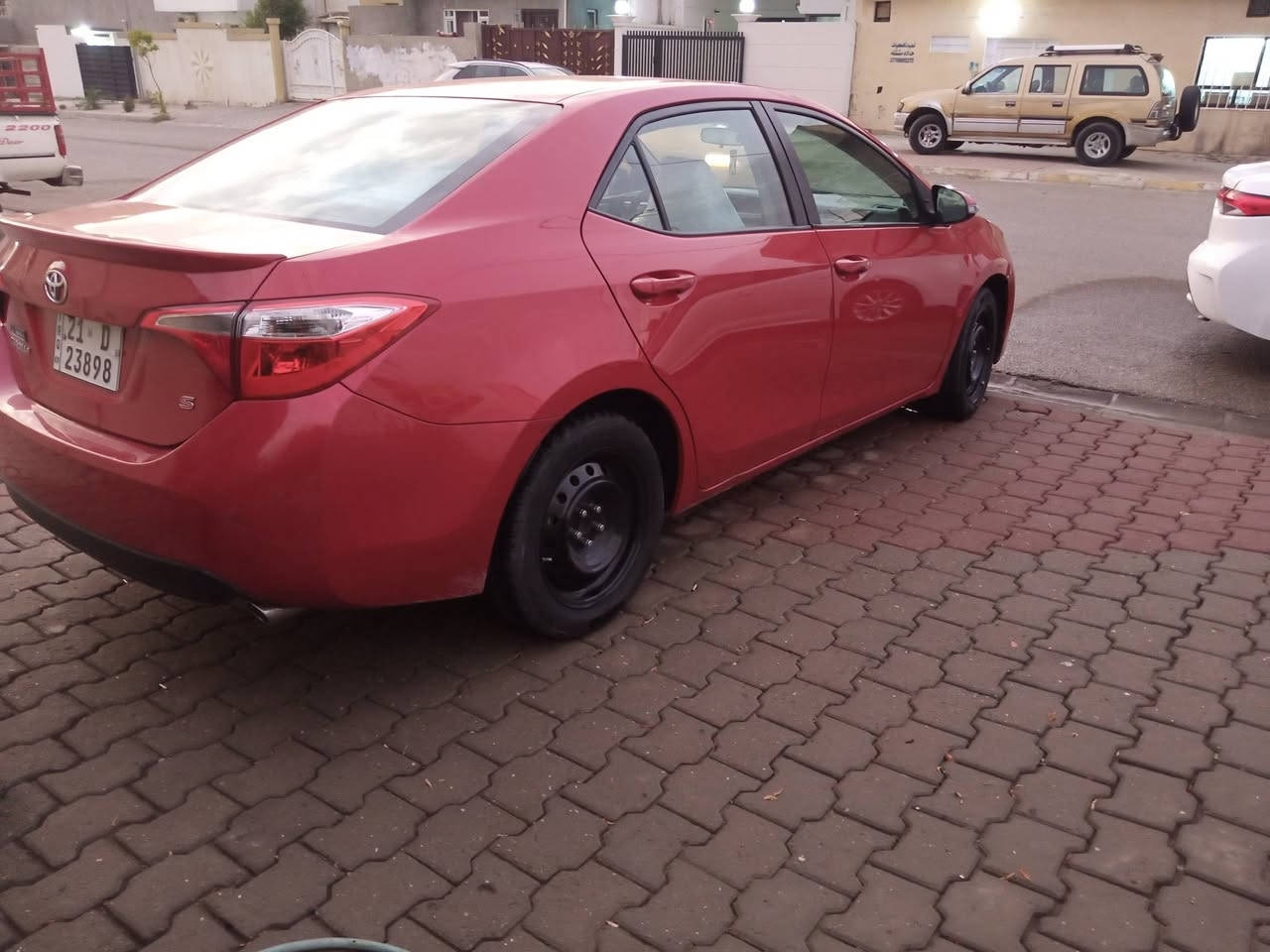 كورلا 2016 للبيع كولها بل وصل موجود ساحبها يبيع سريع سعر 112 ورقه شرط تحويل وكاله بكيفك شراي عل خاص *********** رقم اربيل سنويه جديد
