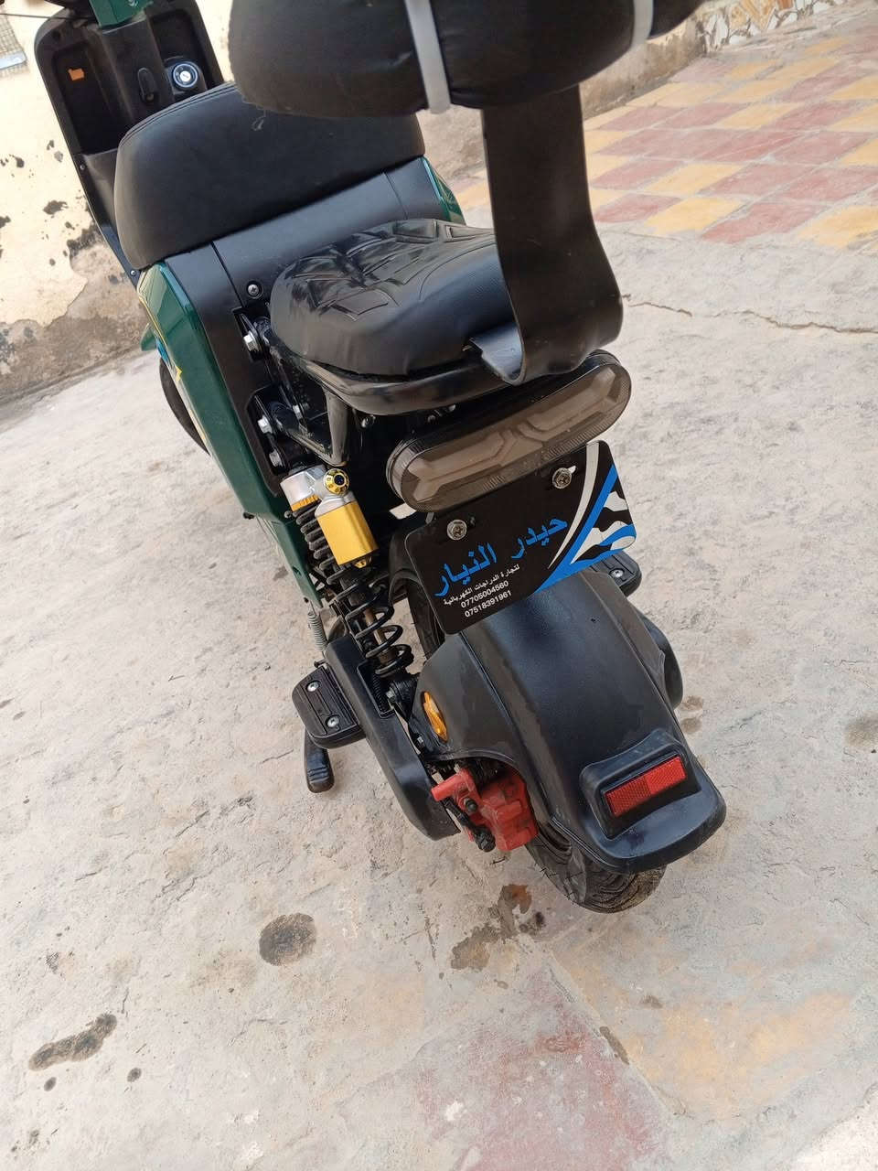 سلام عليكم دراجه ار 9 مديل 2025 دراجه استخدام قليل دراجه نضيفه بطاريات 32 امبير رقم الهاتف *********** السعر 420 وبيه مجال الموقع البصره كرمه علي
