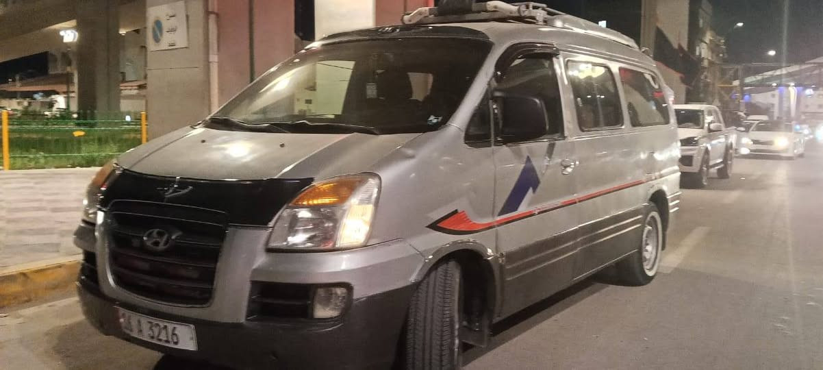 سلام عليكم ستاركس اللبيع 2005 سياره جاهزه  تبريد شغال  سياره بسمي السنويه ل 2031 مامطلوبه مصفره هيئه وغرامه مكان سماوه رميثه السعر 70 وبيهه مجال احگ الجيه *********** مامتواجد عل فيس
