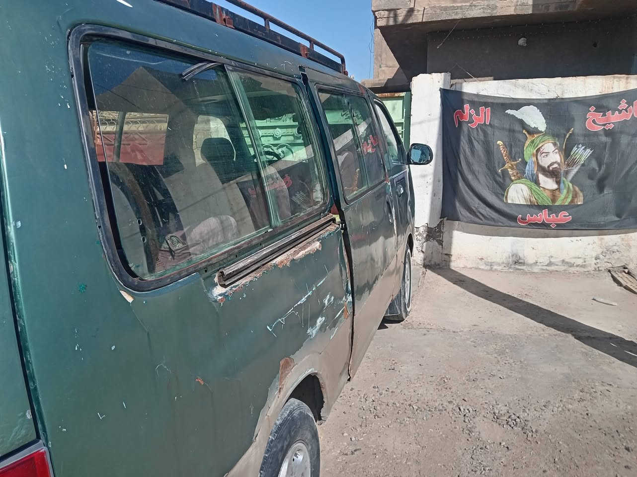 السلام عليكم بريجو مديل ٩٦ سياره مجفته جديد كهربائيات شغاله السعر خاص اوالتصال على الرقم ***********
