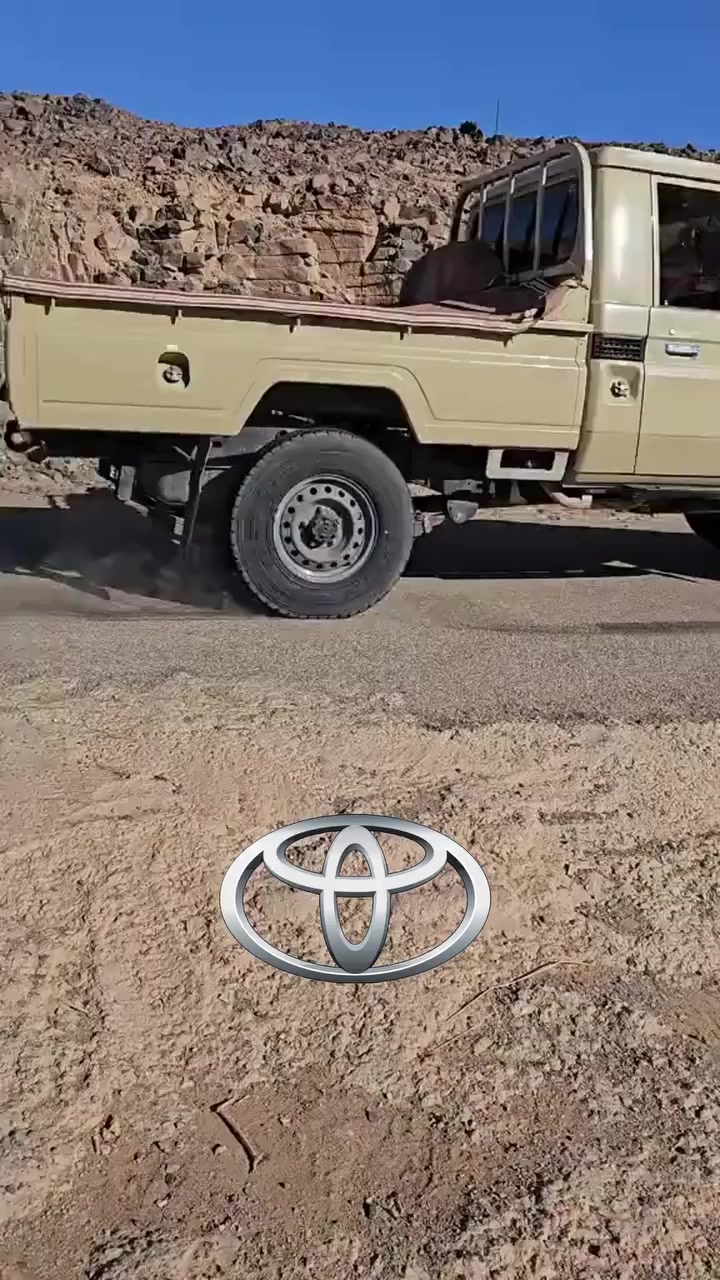 #TOYOTA💯🔥


**إذا كنت صاحب هذا الإعلان وتريد حذفه لأي سبب، رجاءا أرسل رسالة إلى الدعم الفني**