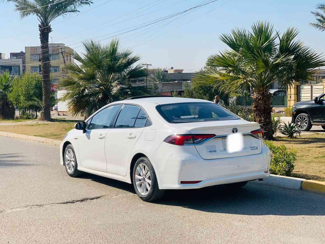 سلام عليكم
كورلا 2023 هايبرد شكل خليجي 
كفاله عامه 
بيه حالوب شي قليل 
المواصفات 
داخل احمر+اسود
فتحه 
بصمه
تحكم ستيران 
تبريد ثلج 
ماشيه 40 الف حقيقي 
شاشه كبيره +كامره 
تخم تاير جديد 
فوووووول مواصفات 
السعر 133$وماكو بهيجي سعر 
مكان بغداد 
***********
