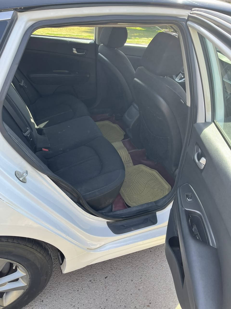 السلام عليكم 
اوبتما ٢٠١٩
مواصفات fe
كامره 
حساسات 
رادار
تحكم ستيرن 
مانع انزلاق
تحديد مسار
حادثها مبين بالصور
مكينه وكير بلاديه مامفتوحه
ماشيه اقل ال ٨٠ الف
العنوان بغداد حي الجامعه
***********
السعر ١٣٧$
وبيها مجال بسيط
