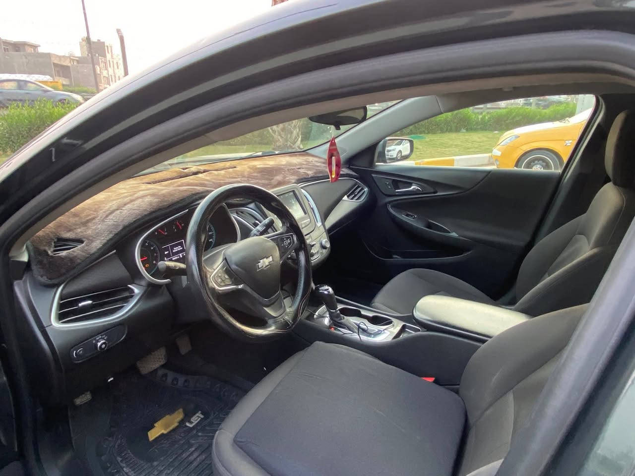 ﷽
#السلام عليكم 
 🔺 اللبيع 🔺
شوفرليت ماليبو امريكي موديل2018
 رقم اربيل الجديد دولي شرط التحويل
 ضرر جاملغ البونيد فقط بدايته كد شبر  بدون دواخل 
شواصي لغود مكفولات. شرط الفحص وسونار🔴

⚫️للاستفسار ☎️ ***********
                 
السعر 🔺 بلاش 💸111$$بيها مجال للطيبين

🔵 🔵 مواصفات 🔵 🔵
🔺 بصمة تشغيل
🔺 بصمه بيبان 
🔺 بصمه صندوق
🔺 تحكم جهتين
🔺 تثبيت السرعه
🔺 حاكية بلوتوث
🔺 ويل كب
🔺 شاشه 
🔺 كامرا خلفية
