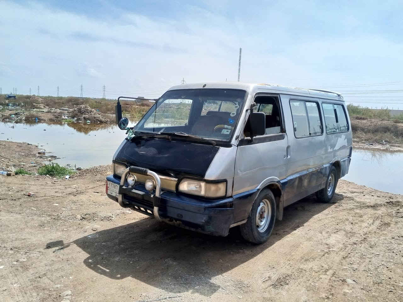 كيا بستا للبيع مكاني بغداد 
موديل 1993
مكينة نضيفة كسل نضيف شواصي معمرة
دوشمة نضيف مشط باور جديد باتري جديد الكير النمرة الثالث يفلت
الشراي يتصل وسهله *********** بي واتساب 
25
