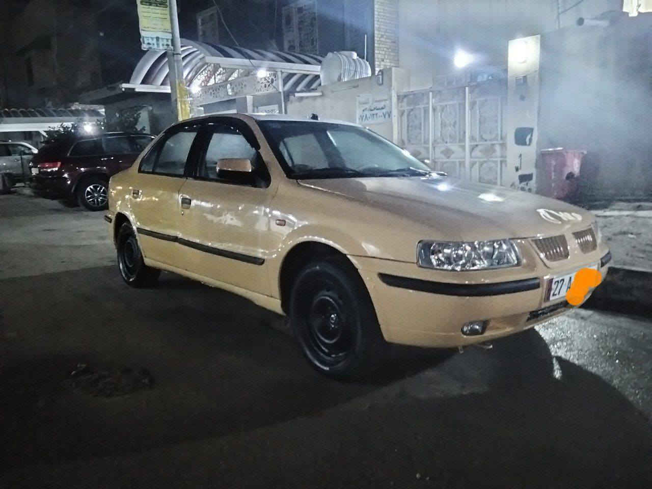 السلام وعليكم سمند ٢٠١١ رقم نكليزي مميز  مصفره هيئه وغرامات  سنويه ل٣٠ راعيها موجود مداور  مكينه وكير خير من الله تبريد شغال حداديه نضيفه  هذه رقمي ***********
