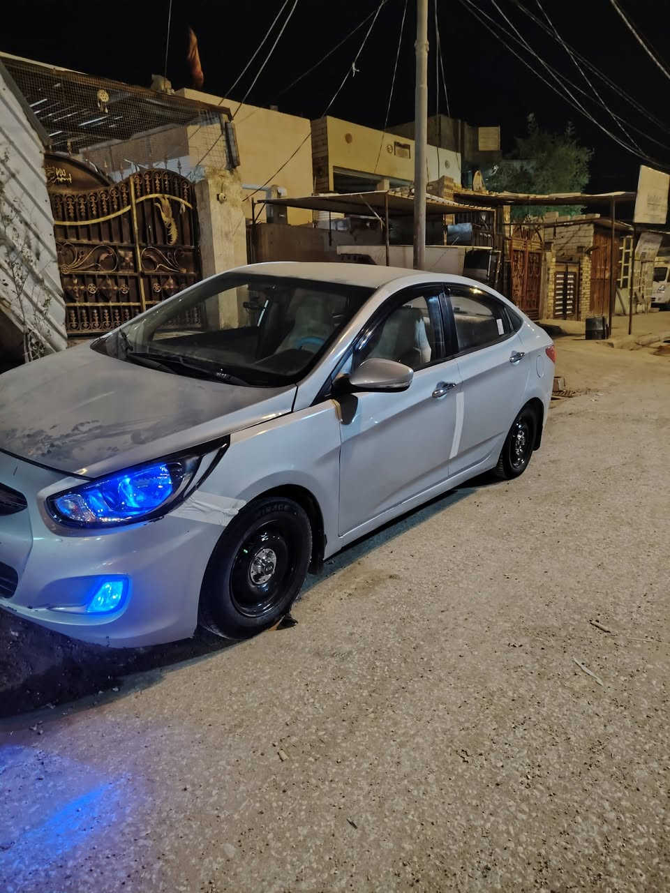 يالله سلام عليكم شبابنه
اكسنت للبيع موديل 13 لون سلفي قادسيه سنويه لل 28 خليجي محرك 1600 بسم ولد صاحبي سياره نظافه انضف من الصوره سياره حلوه وما متعوبه ونضيفه حيل ضرر جاملغ امامي مبدل وقليل واصل الشاصي بل طرف والجوملغ الثاني بي ضربه وعابره شويه وشبرين بل بنيد والباقي كفاله عامه كير محرك على فحص تخم تاير جديد حداديه جديده كهربايات كلها شغاله تحكم ستيرن تبريد عطلان  وكف عندي وما فحصته مكاني دوانيه جلبيه السعر 80 وبيها مجال قليل هاذه رقمي *********** او شعندك مراوس نزل
