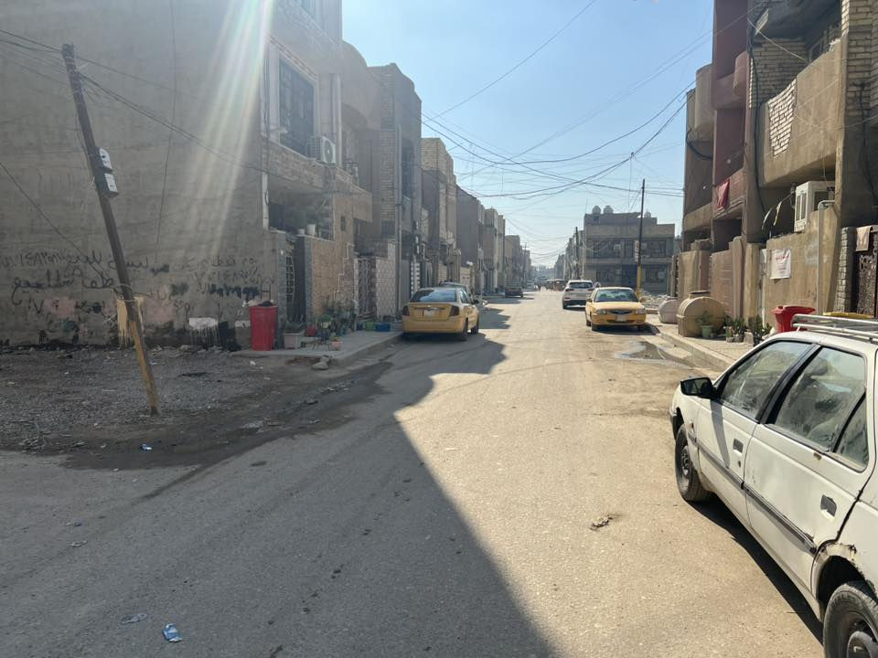 السلام عليكم كاع 50 متر واجها 5 نزال 10 ب2/9 ركن على شارع عريض اخوان اذا مو شراي لتتصل  وتنطي موعد وتخلف وتساب ***********
