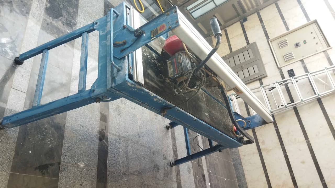 كتر قص  مرمر وبورسلين 120 سم شغال على الفحص كتر نظيف و بي كذلك قص زاوية 45 المكان نجف للتواصل خاص او الاتصال على الرقم *********** النجف, العراق
