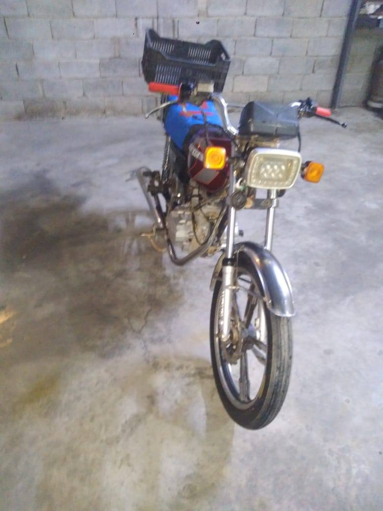 سلام عليكم دراجه 5كير.المكان.ناحيه.الوحده موديل 2020اوراق.اصولي.سعر450وبيهه.مجال.رقم.***********
