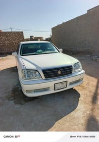 كراون • مداور • رقم انجليزي