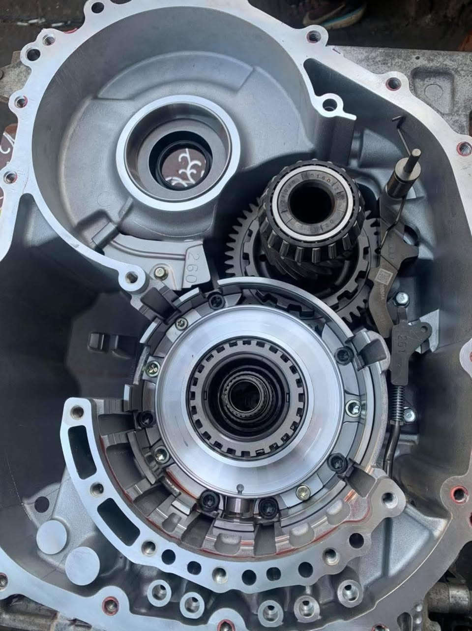 ،السلام عليكم تجفيت كير النترا مضلع السعر 300 الف كرسته وعمل كامل معا دهن ضمان شهر العنوان طالبيه مقابيل مطعم الصادق الاستفسار علئ هذا رقم ***********
