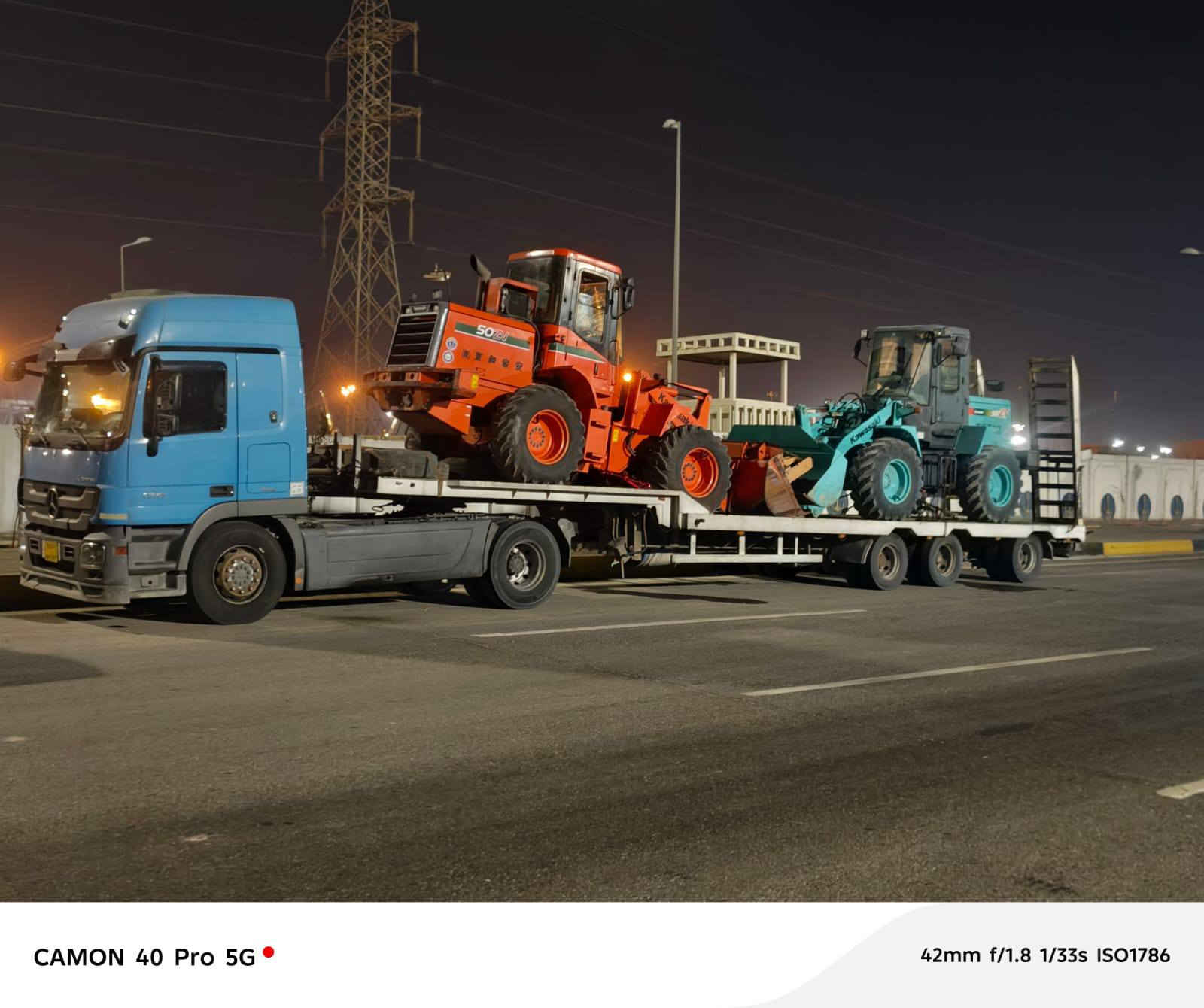 للبيع  اكتروز رأس وعربانه عربانه المانيه الدنكير الأخير يلوف وملغي طول بس الجوه 8ونص ولركبه 4 رمبات هايدروليك مكفولة الرأس 2010 ميكه 18/41 السياره  ( بسم شركه فقط وكاله) سنويه منتهيه بل 23 السياره نص فول تبريد خزن رتايدر السياره مكفولة السياره موجوده بل بصره
سعر الرأس ولعربانه (430) رقمي ***********
