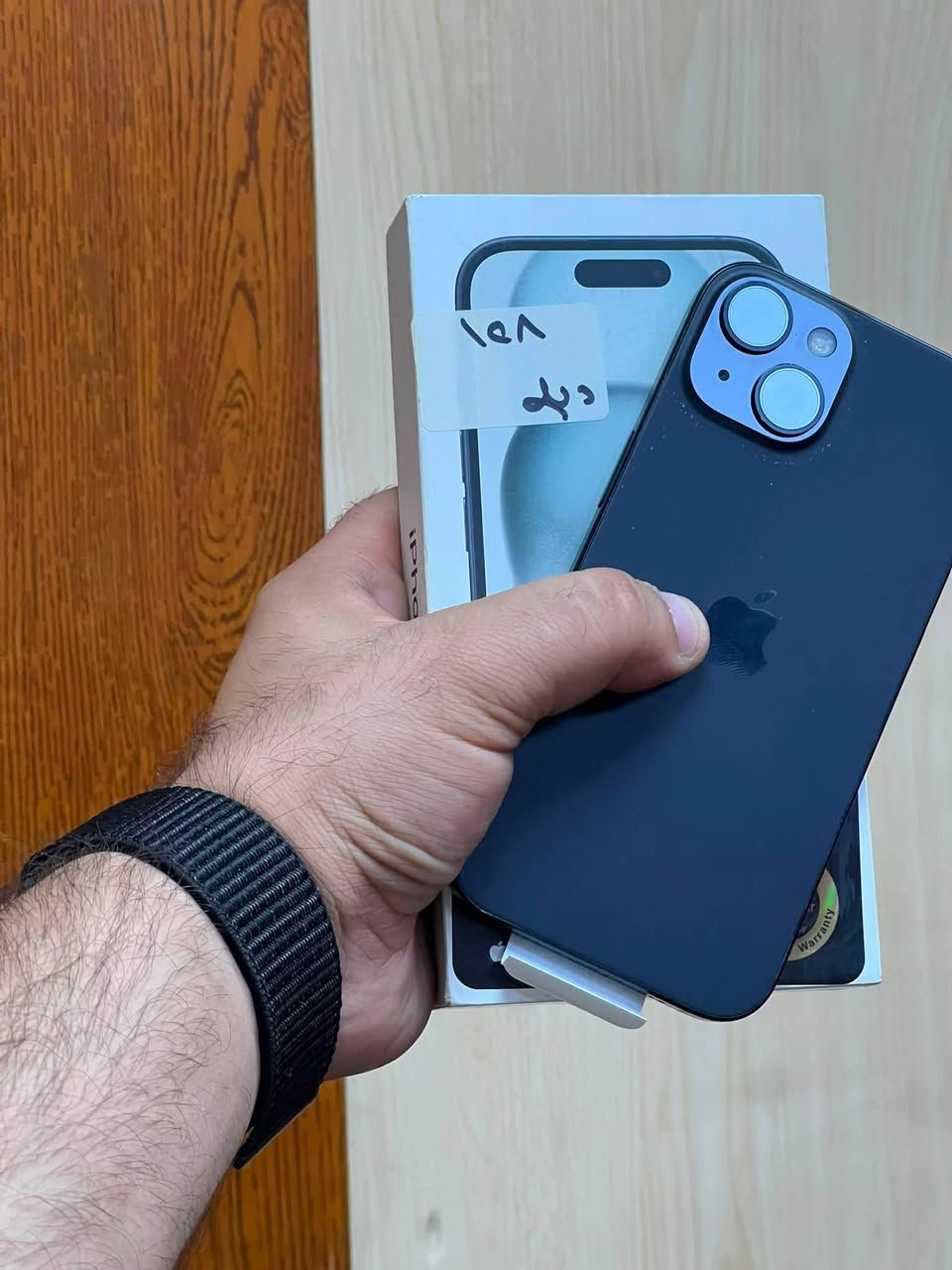 سلام عليكم
" ايفون 📲15 عادي

" اللون اسود طافي 

" بطاريه 🔋83

" ذاكره 128 

جهاز ( دبل سيم )

بي اثر شخوط ب شاصي من الكفر +مابي اي ضربه فقط من الكفر

"مكفول كفاله عامه من فتح وتصليح

السعر / السعر 590

العنوان / موصل حي السكر

للتواصل / *********** واتساب او اتصال عل رقم

 واذا ماعجبك الجهاز تاخذ الاحسن منه يارب
