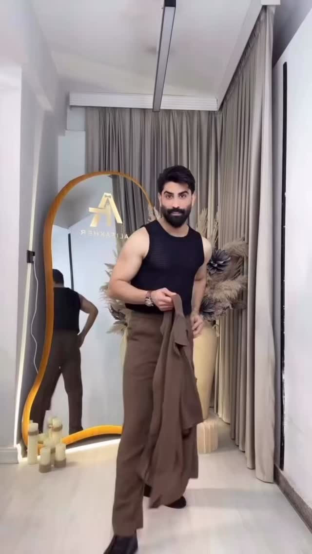🔥 سوت صيفي خامه بارده 🔥

راحه، شياكه، وخامه تخليك مرتاح طول اليوم 😎☀️متوفر بألوان وموديلات مرتبه تناسب الذوق الراقي ✨

 السعر: 
سعر السيت 25 ألف فقط 
سعر السيتين 45 ألف فقط
🚚 التوصيل: 5 آلاف لكل المحافظات

📏 القياسات المتوفره🔴𝐒 / 𝐌 / 𝐋 / 𝐗𝐋 / 𝟐𝐗𝐋 / 𝟑𝐗𝐋🔴

📍 العنوان: بغداد
الفرع الأول: – شارع فلسطين – ساحة بيروت – الشارع الخدمي باتجاه الموال – ثالث فرع (فرع أياد كيو)
الفرع الثاني: المنصور – 14 رمضان – فرع مثلجات المنار

📲 احجز الآن وخلي أناقتك تحجي عنك!


**إذا كنت صاحب هذا الإعلان وتريد حذفه لأي سبب، رجاءا أرسل رسالة إلى الدعم الفني**