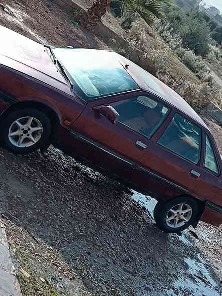 السلام عليكم 
سيارة للبيع سنوية أبيض مااندل صاحبة ابيعه فحم في فحم سيارة شغالة للشغل سعره 8أوراق بي مجال
مكاني موصل _بعشيقة
***********
***********
