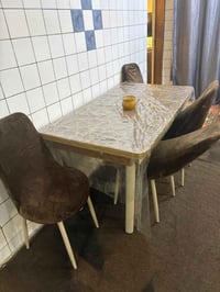 طقم سفرة • متضرر