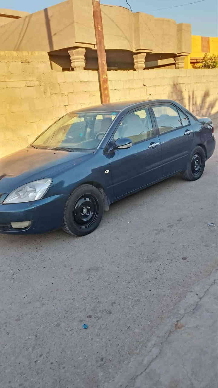 السلام عليكم عندي لانسر للبيع رقم بغداد سياره باسمي سياره ما بيها نقص حداديه سياره مصو جماليه سعر المطلوب تبريد شغال 80 وبها مجال نظافتها 80% بغداد المدائن***********
