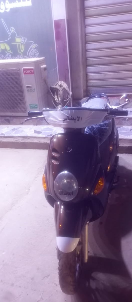 السلام عليكم دراجه فله للبيع نضافه فول نازله من ربه سبوعين مكان حله  مو شراي لايتعبني اتصال على رقم ***********
