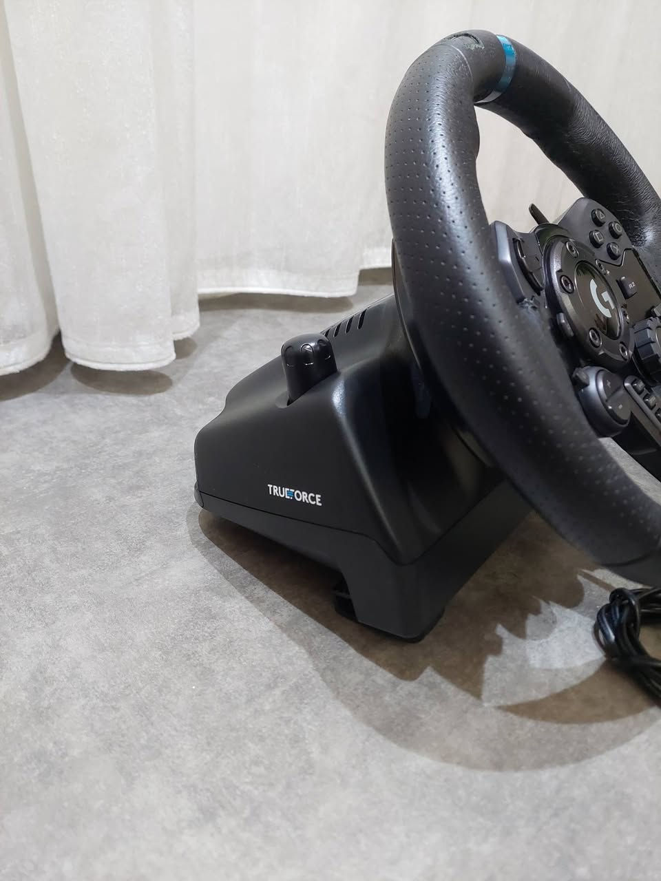 السلام عليكم دركسون لوجتك g923 نسخه TRUEORCE الدركسون كامل شرط الشغل 
وبي اضرار بسطه موضحه با صور السعر[ 230 ] الف


**إذا كنت صاحب هذا الإعلان وتريد حذفه لأي سبب، رجاءا أرسل رسالة إلى الدعم الفني**