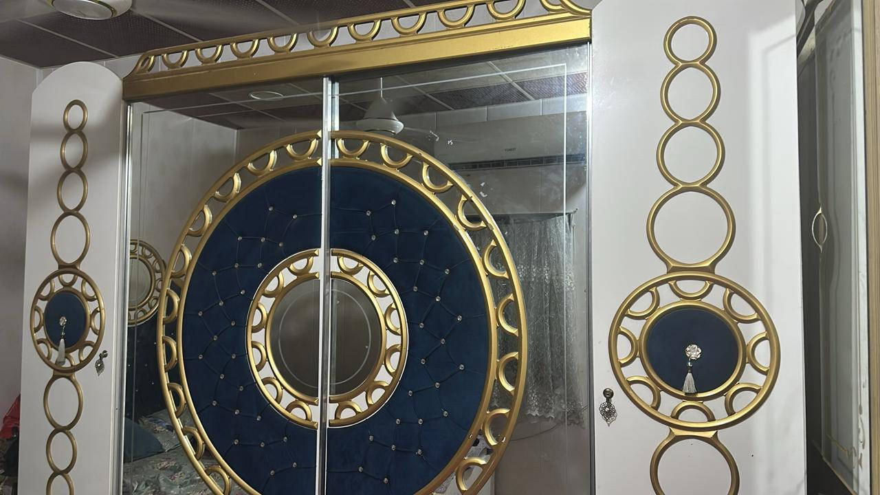 غرفه كبيره ونظيفه من ست قطع ميز مرايه بمجر وميز عدد/2 بجانب السرير والسرير وكنتور وميز مرايه  ابيعها ب600وبيها مجال للشراي فقط كربلاء مجسر العباس ع


**إذا كنت صاحب هذا الإعلان وتريد حذفه لأي سبب، رجاءا أرسل رسالة إلى الدعم الفني**