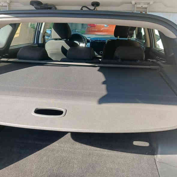 توسان خليجي ٢٠٢٣ بدون صبغ سياره فول عدا الفتحه قماره حديد بصمه كشن كهرباء باقي المواصفات معروفه بسمي بغداد سعر ٢٢٠ العنوان زيونه *********** بغداد
