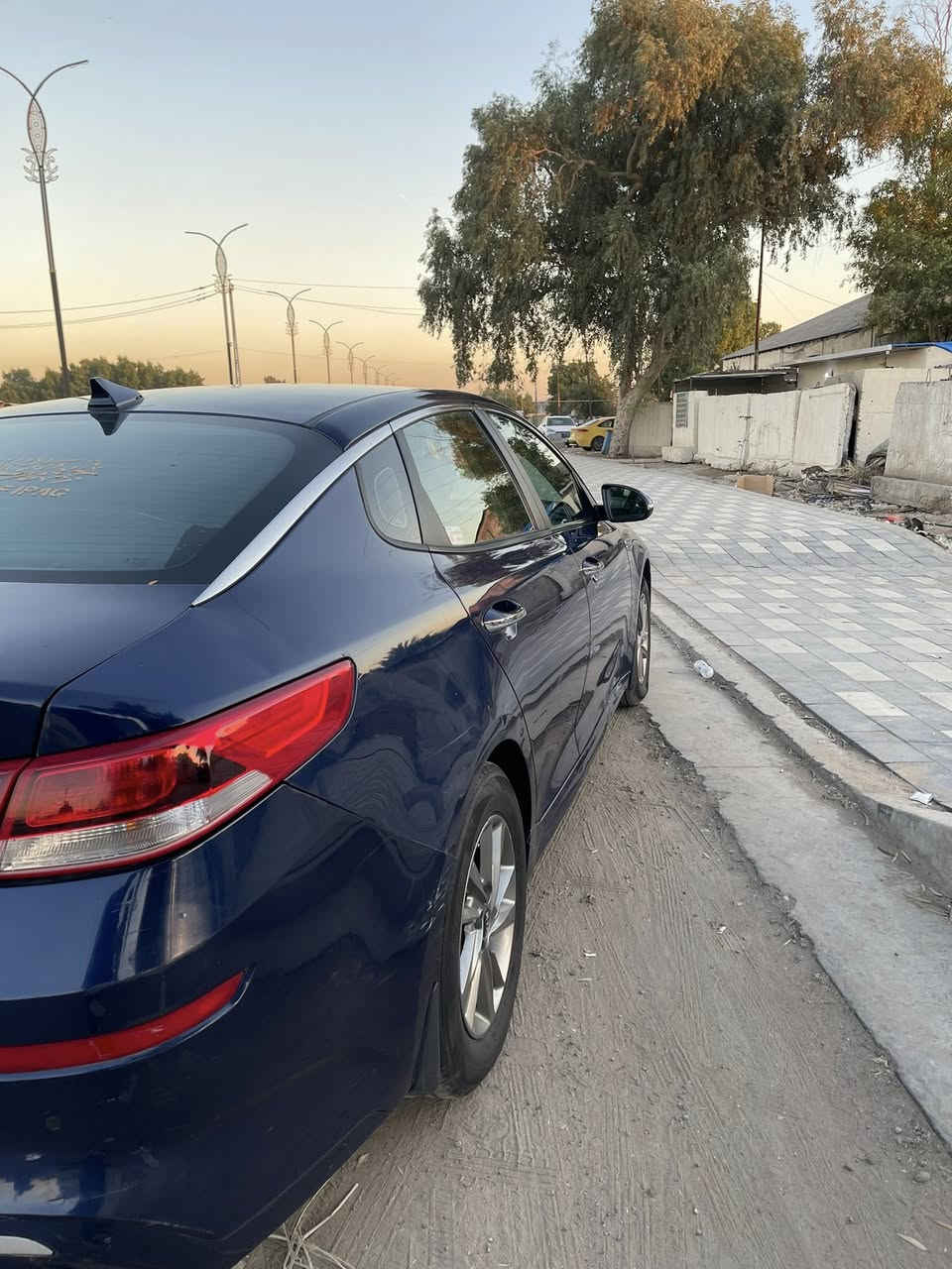 السلام عليكم اوبتيما
موديل 2020 

للبيع وارد امريكي حادث خلفي جاملغ ولباب

بجم كبس علئ وضع الشركه 

كير مكينه كفاله 

سياره جديده ماشيه 62 ميل 

المواصفات 👇🏻👇🏻

اشاير مري 

رادار امامي 

رادار جانبي 

لد ايل ايدي امامي 

لايت زينون 

فول تحكمات ستيرن 

شاشه اعطال كبيره بلادي 

مثبت سرعه  وبعد بيها مواصفات 

رقم بغداد باسمي تحويل ثاني يوم 

العنوان بغداد 

***********
مستعجل عل بيعاتها  السعر 120 وبيها مجال
