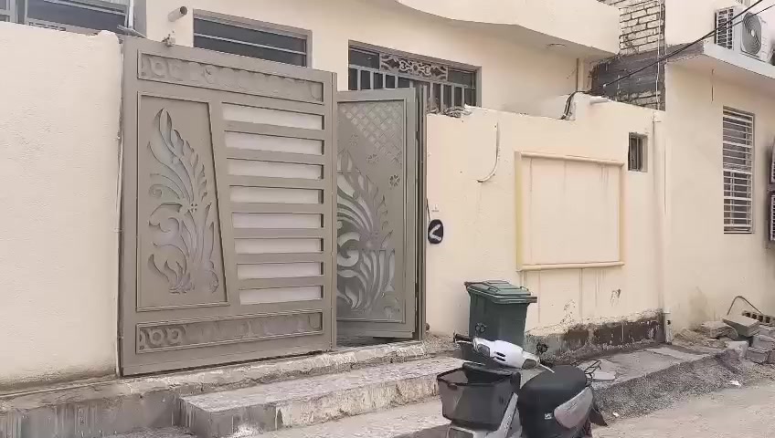 بيت ١٦١ م موقعه قرب جامعه اهل البيت - البوبيات عامود ٨٠ كافة الخدمات ماء مجاري كهرباء تبليط
بيع مستعجل السعر مناسب جدا جدا

***********   اتصال _ واتساب
