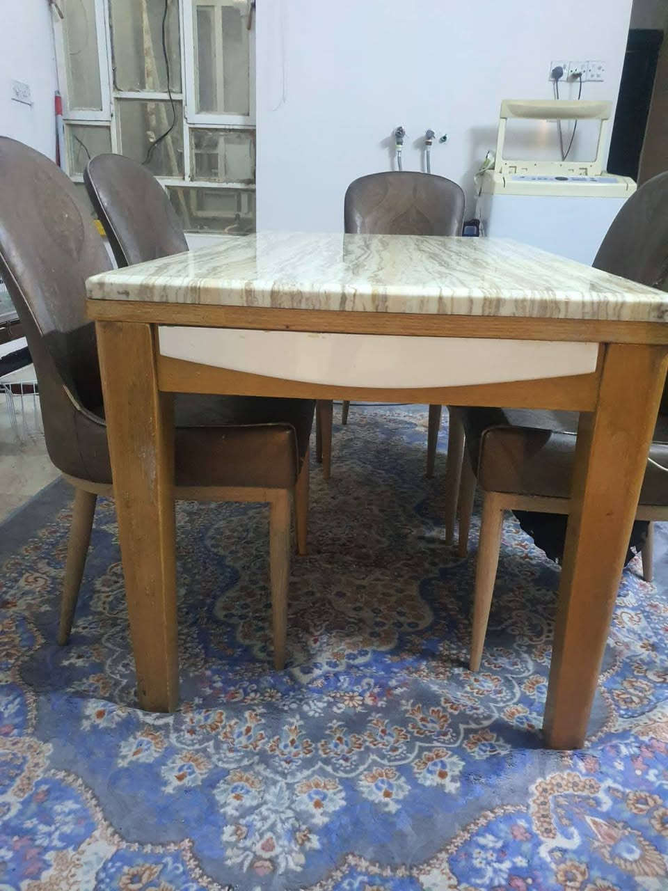 للبيع مرمر طبيعي ثقيل مابي كسر نظااااافه فول سعره 100ومن الاخير قفله 90مكانة بالغزالية الكفاءات


**إذا كنت صاحب هذا الإعلان وتريد حذفه لأي سبب، رجاءا أرسل رسالة إلى الدعم الفني**