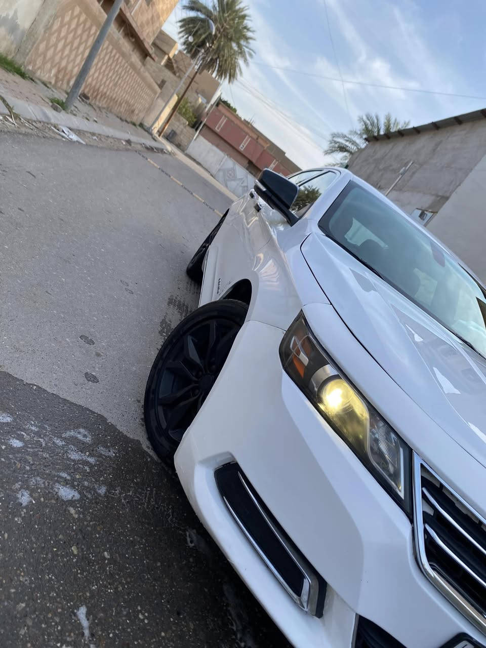 السلام عليكم 

 شوفرليت امبالا 
2017
مواصفات  LT
قطعتين. تبريد 
هاندبريك كهرباء 
كأمره خلفيه 
ويل 18
لون ابيض ثلجي 
لايت عدسه 
أربعه دسك 

محرك كير  بشرط 
حجم المكينه. 2500تنفس طبيعي 

رقم سليمانيه بسمي شخصيا  

 مكاني صلاح الدين بيجي 

***********

***********
