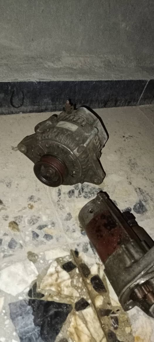 سلام عليكم غراض لبيع مال سياره جيلي سيكي كلهن شرط لفحض رقم***********
